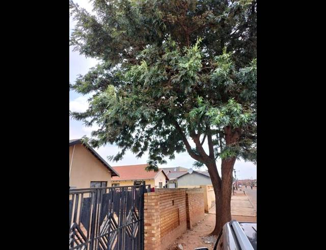 0 BEDROOM HOUSE FOR SALE IN PROTEA GLEN